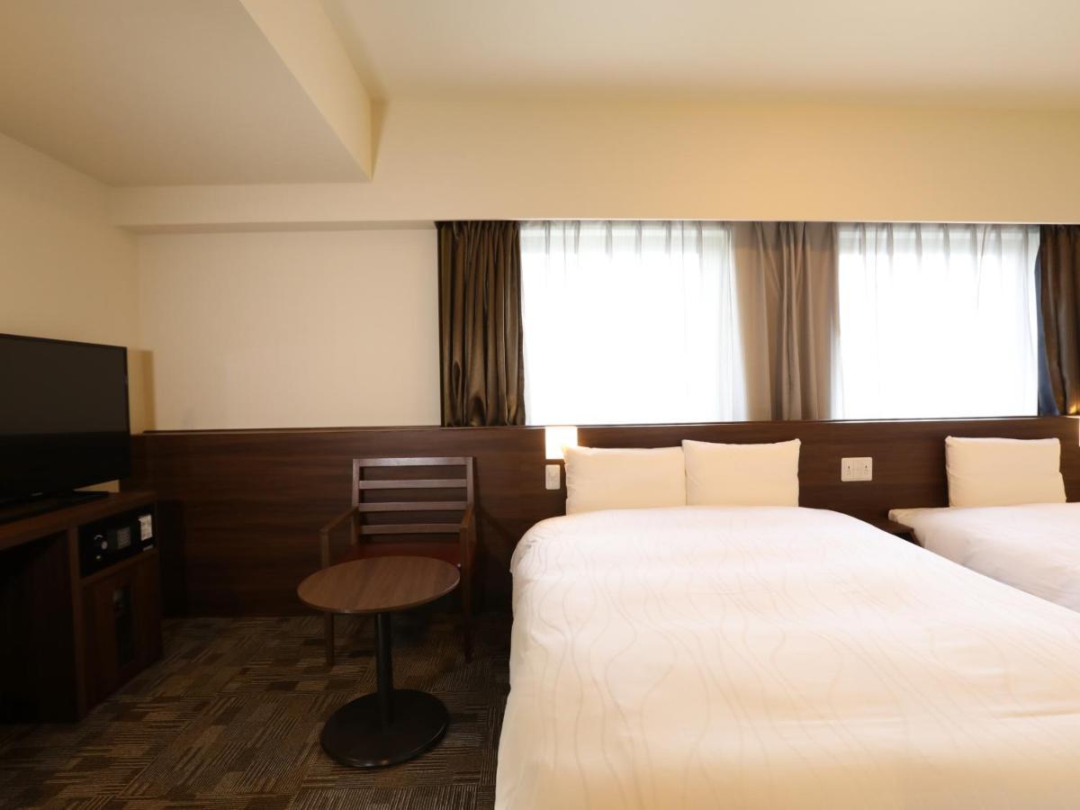 Dormy Inn Ikebukuro Tokyo Bagian luar foto