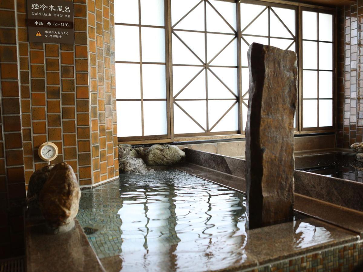 Dormy Inn Ikebukuro Tokyo Bagian luar foto