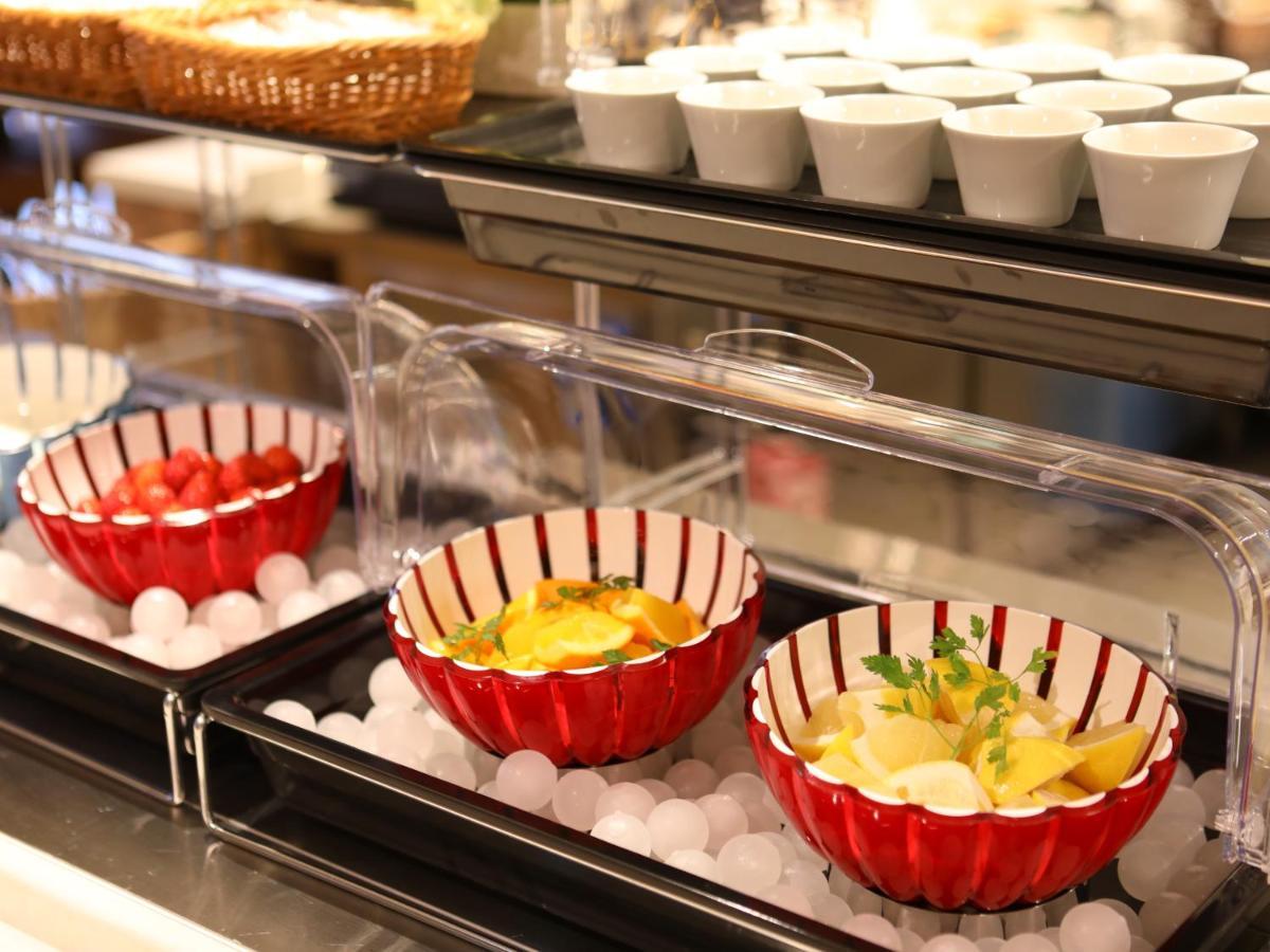 Dormy Inn Ikebukuro Tokyo Bagian luar foto